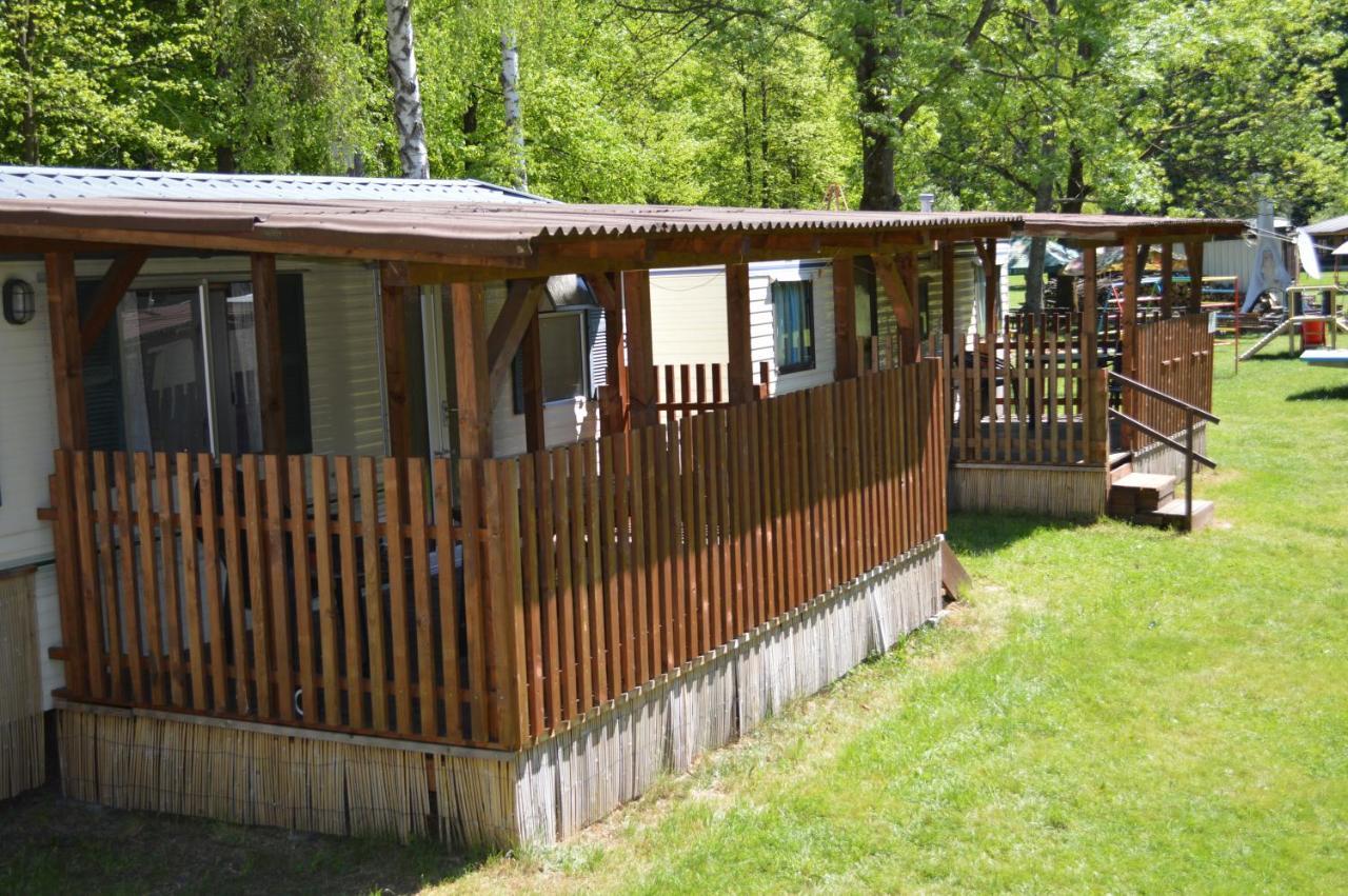 Mobilheim kemp Roznov pod Radhostem Bagian luar foto